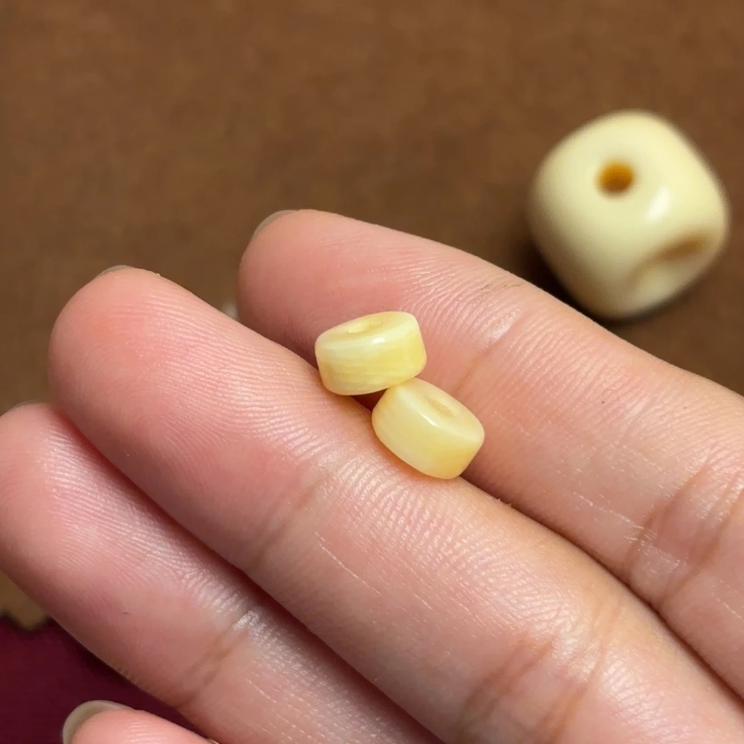玻璃颈饰藏传小配饰