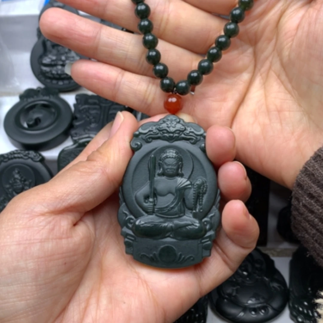 【闪购商品】颈饰未镶嵌和田玉双面雕刻