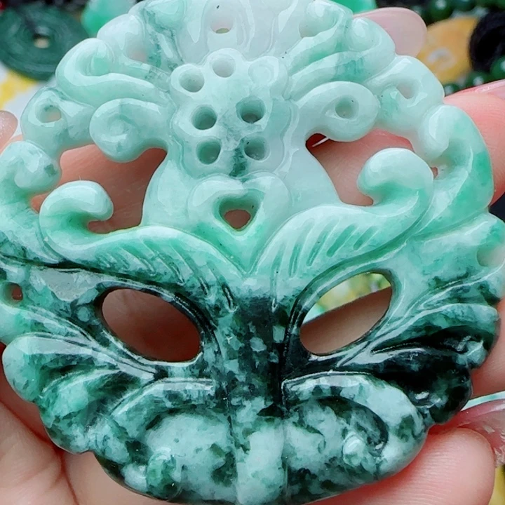 翡翠未镶嵌颈饰天然A货33