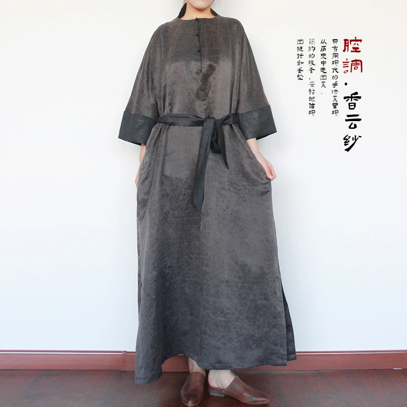 香云纱桑蚕丝老料重锻灰龟长裙袍子 时尚圆领个性简约长款连衣裙