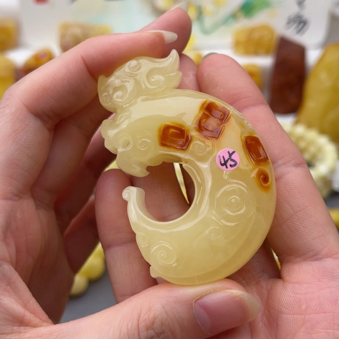 裸石琥珀未镶嵌蜜蜡雕刻吊坠鸽