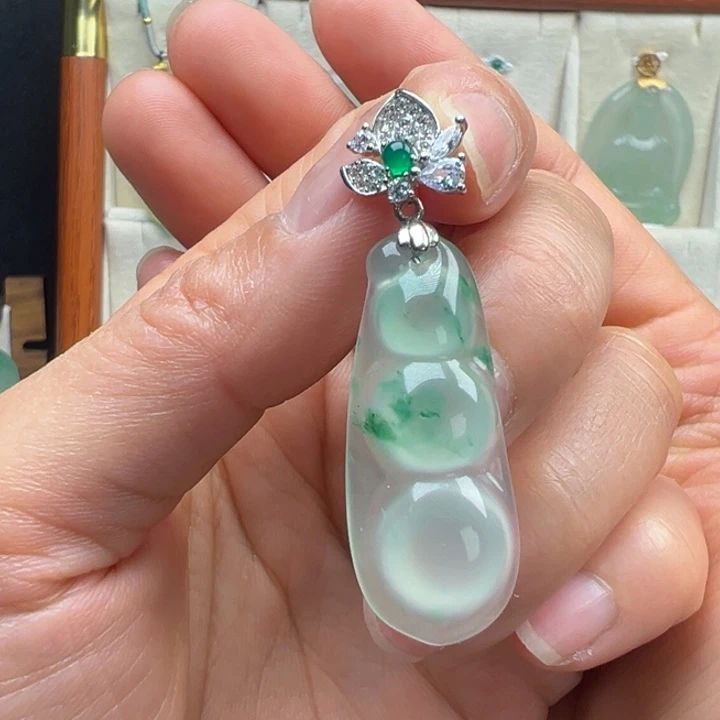 石英质玉银S925镀金镶嵌吊坠(不含链)