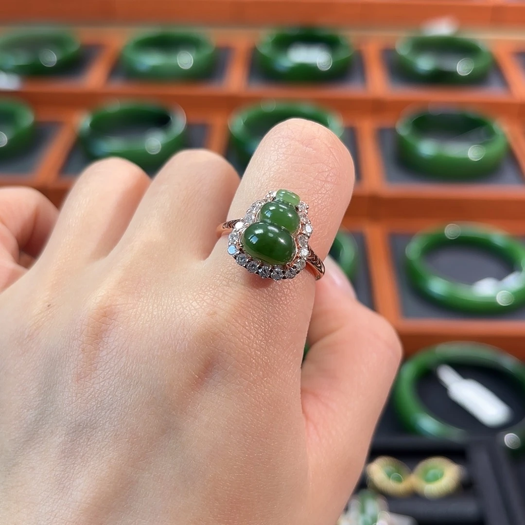 和田玉（碧玉）银S925镶嵌耳饰