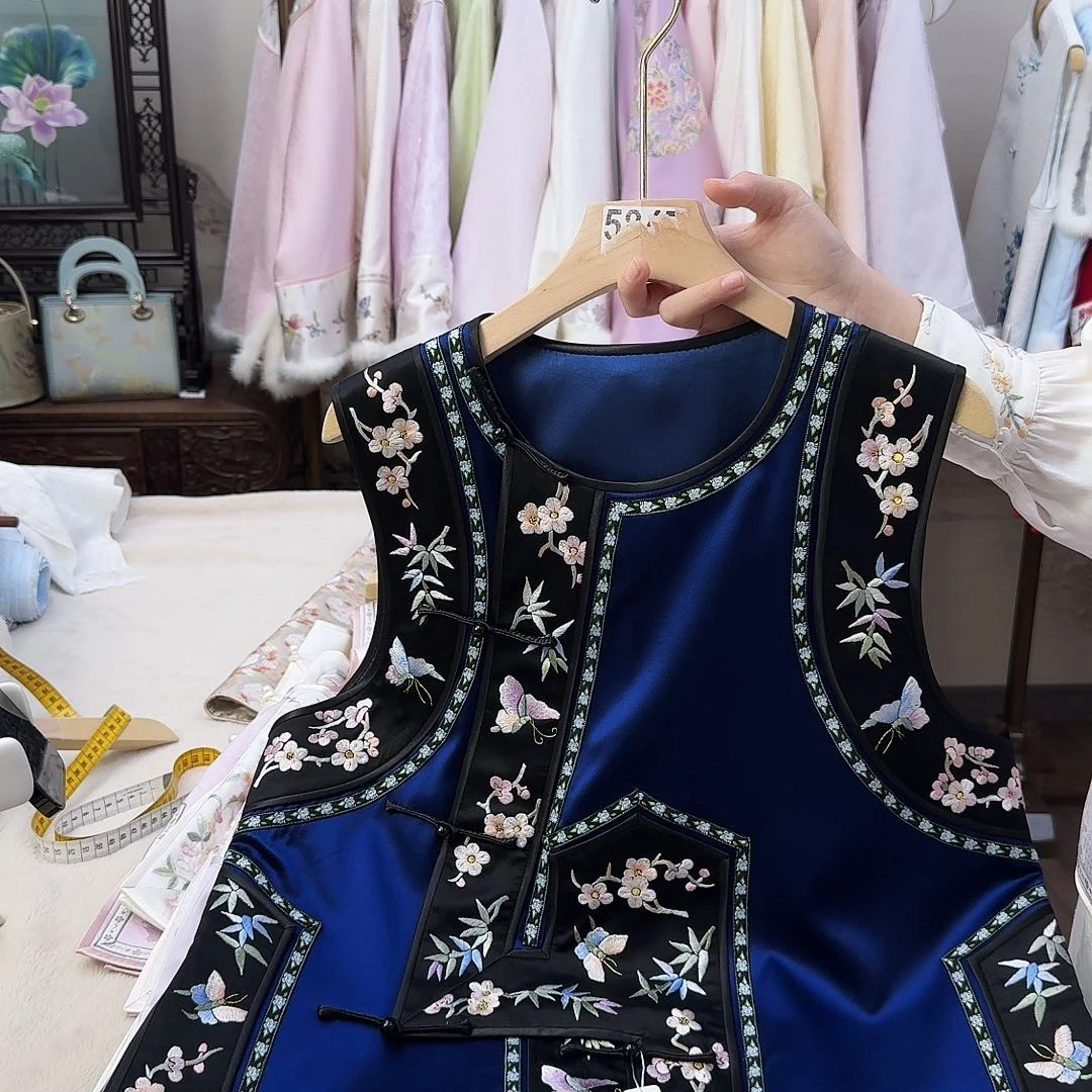 22号 真丝马甲 宝石蓝