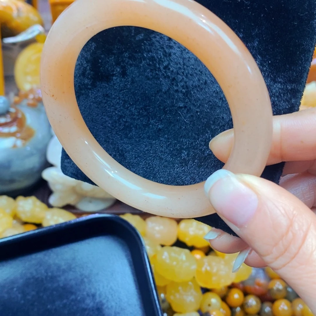 未镶嵌石英质玉（黄龙玉）吊坠(不含链)