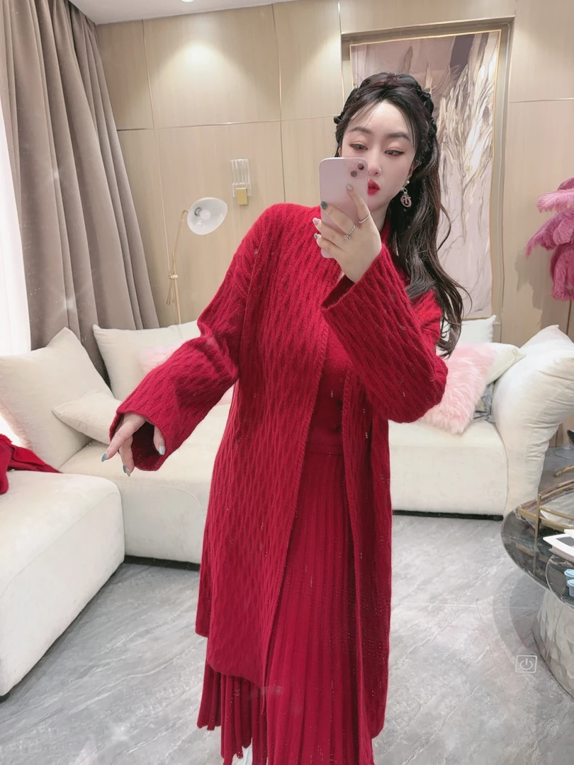 【独宠轻奢女装】秋冬保暖网红休闲时尚ins菱形纹慵懒风毛针织外套