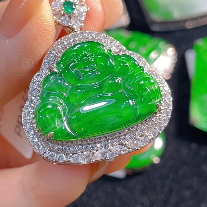 翡翠银S925镶嵌颈饰翡翠