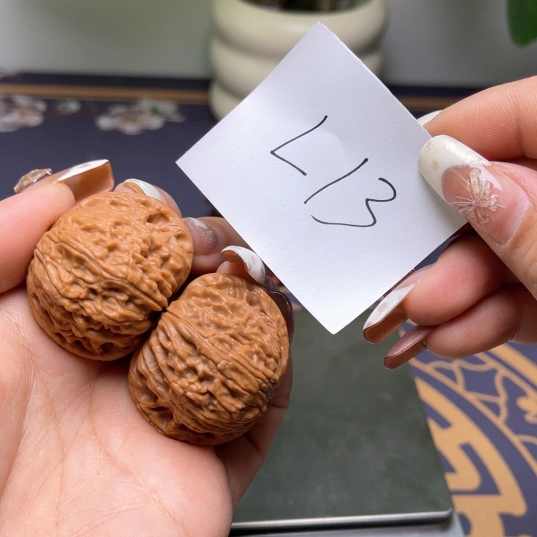 文玩核桃把件磨盘38