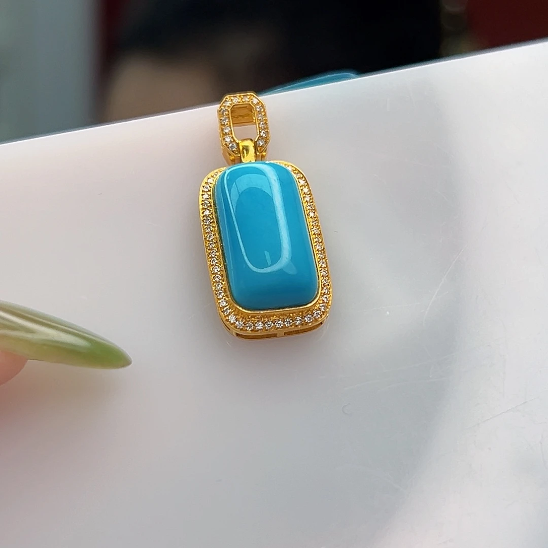 绿松石18K金镶嵌珠宝奇石