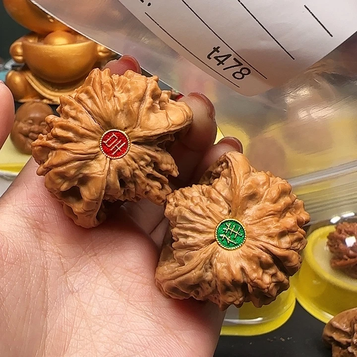 单***行文玩核桃吊坠蛇蛇