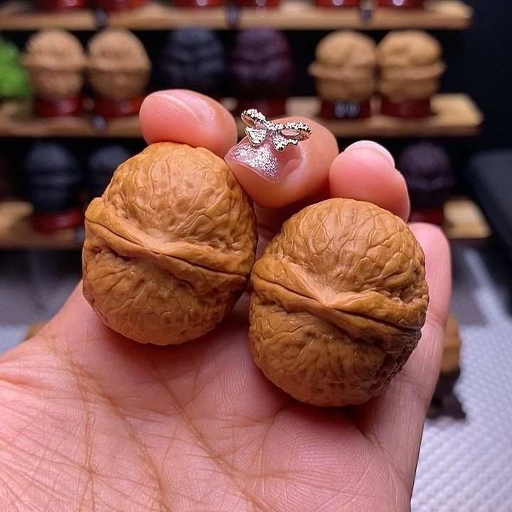 文玩核桃把件小钢炮尖磕碰13