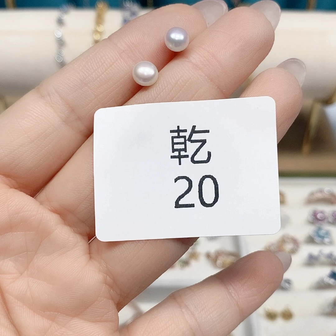 银S925镶嵌淡水珍珠耳饰