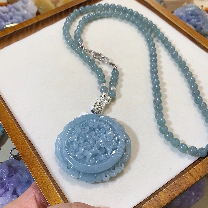 翡翠未镶嵌颈饰翡翠吊坠