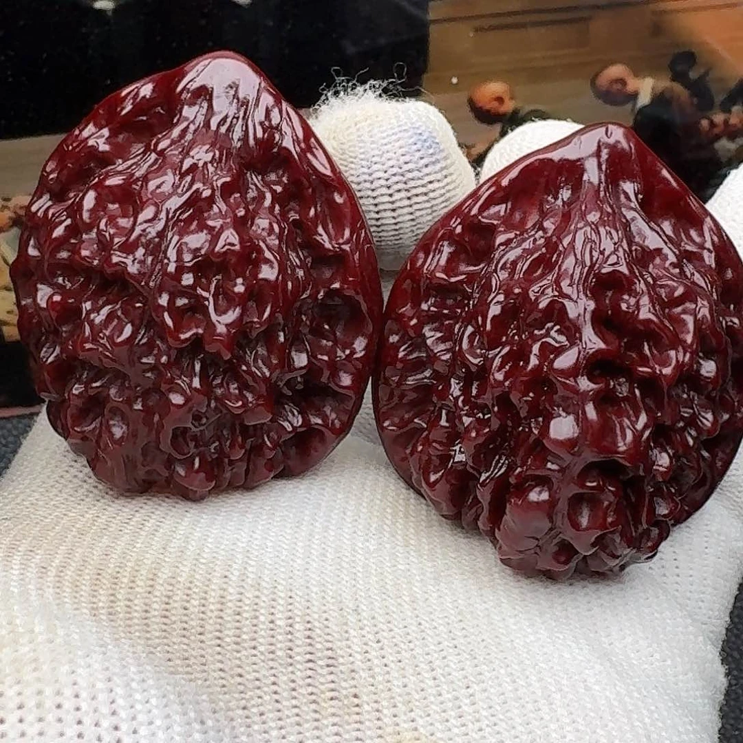老***y文玩核桃吊坠官帽