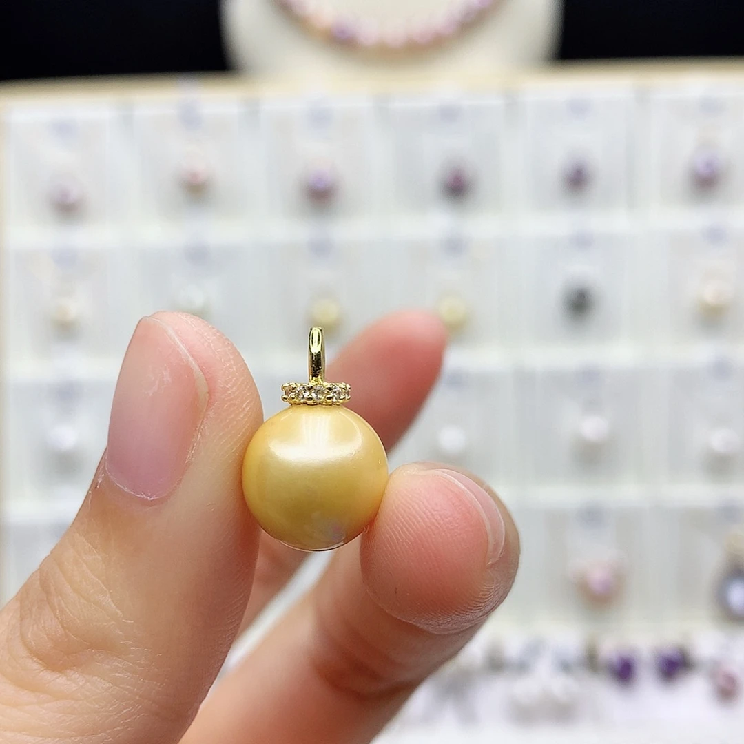 合金淡水珍珠颈饰