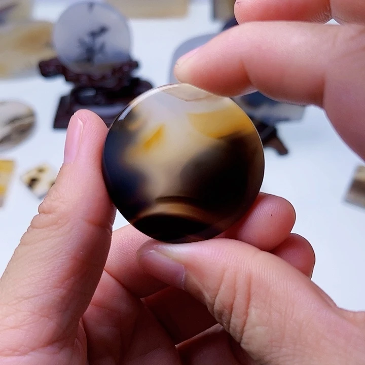 【闪购商品】玛瑙/玉髓未镶嵌珠宝半成品