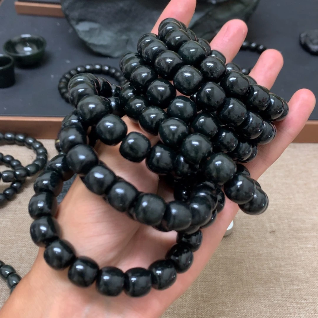 手链未镶嵌和田玉