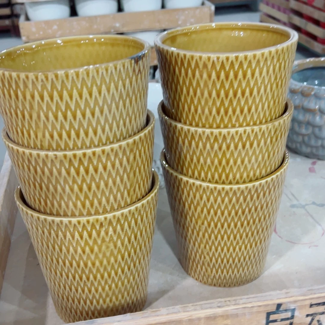 满10米包邮发货，默认打孔发货，不打孔联系客服备注。