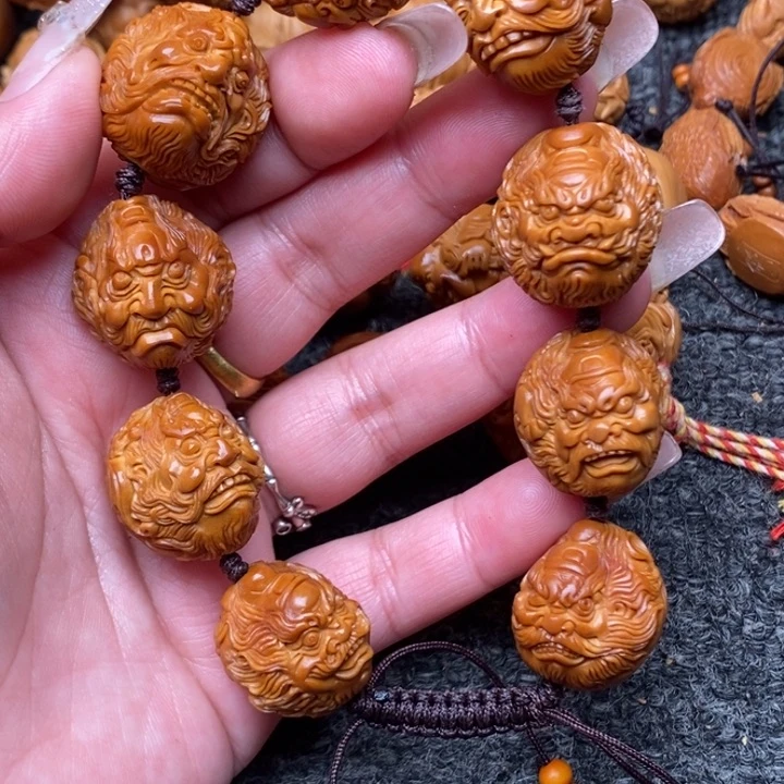 吊坠橄榄核秃头就哭了旅途天就哭了