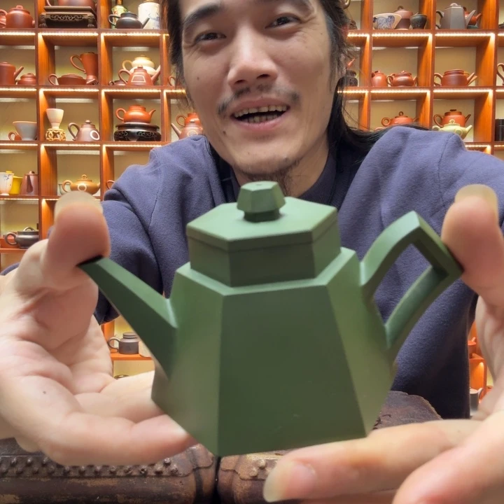 xbukbbkjigjijinhkjhj