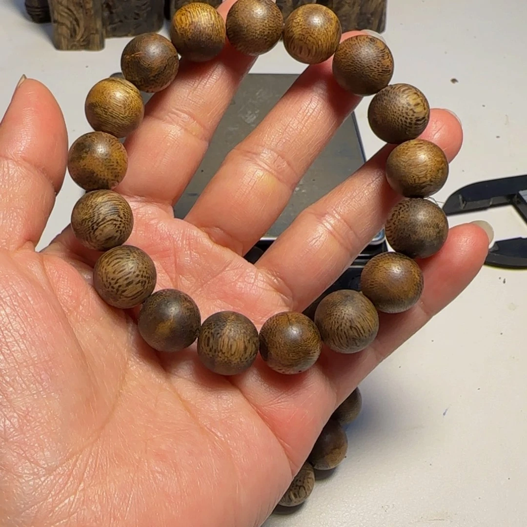 橄榄核手串/手链中****司卡1.3奇楠圆珠14克