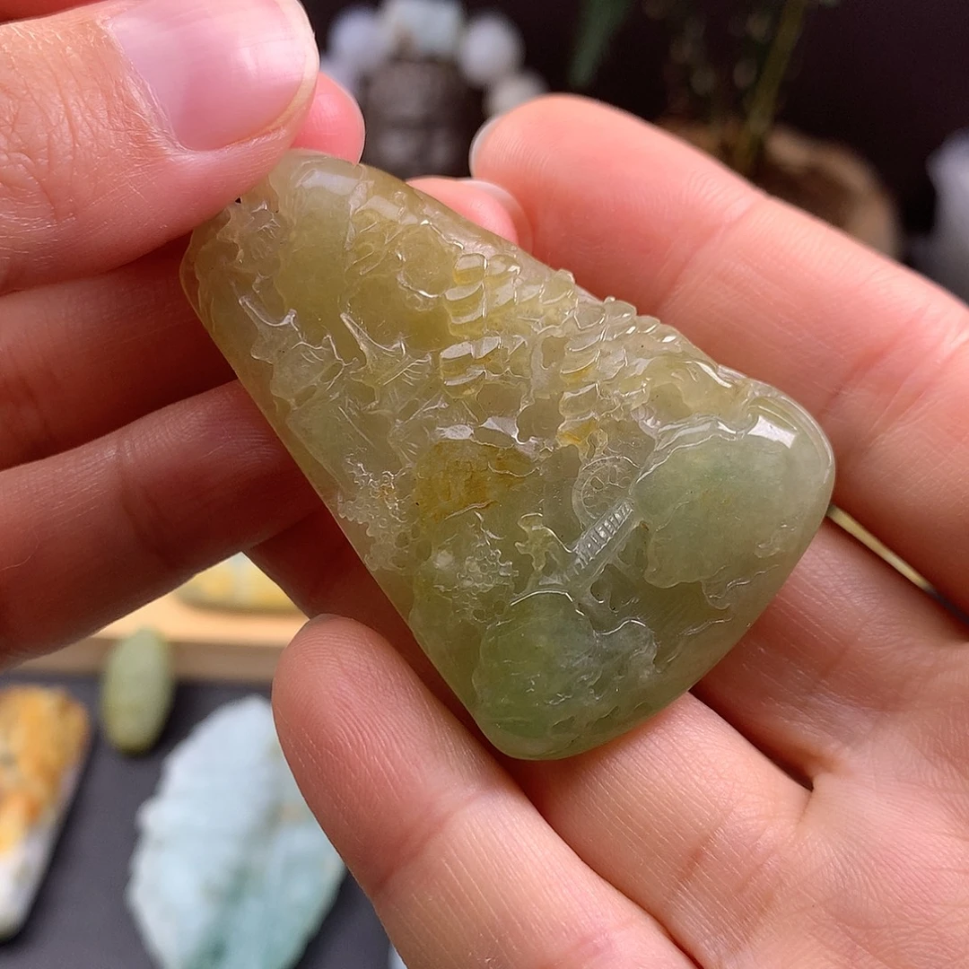 定制翡翠未镶嵌翡翠