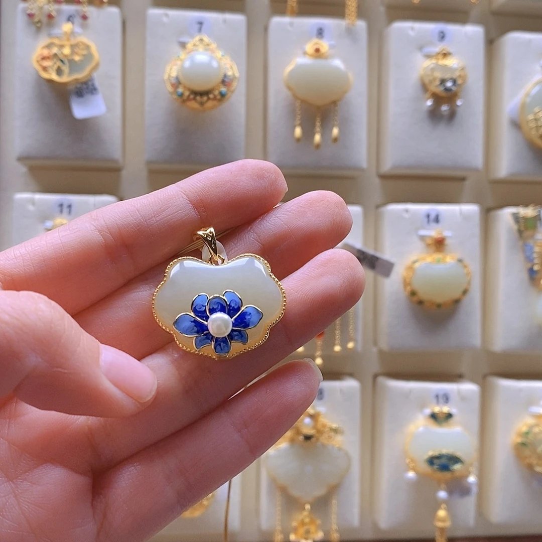 和田玉颈饰银S925镶嵌