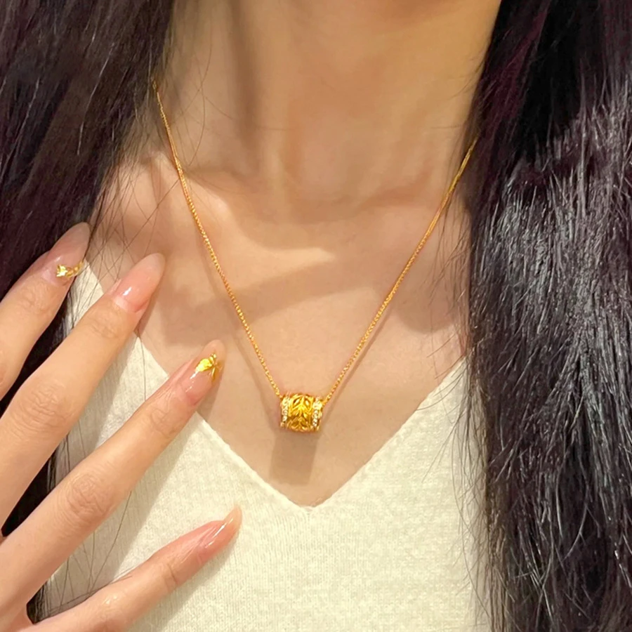 24k真金电镀小蛮腰圆形吊坠项链轻奢复古高级感锁骨链时尚项饰女