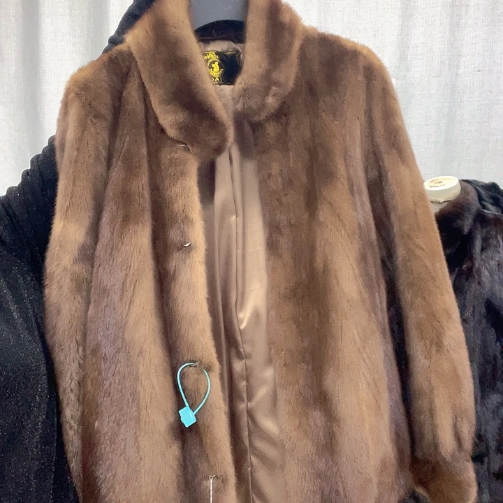 2025新款水貂外套女