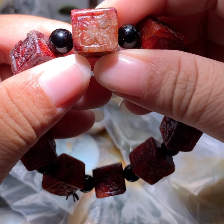 翡翠未镶嵌颈饰保真天然A货翡翠