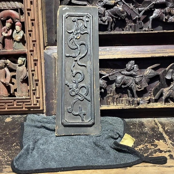 知***…木雕花板老物件茶空间