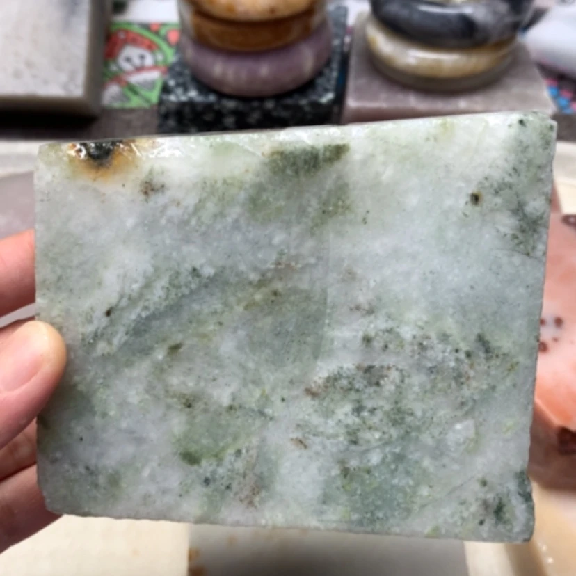 【闪购商品】未镶嵌手镯石英质玉俄翡