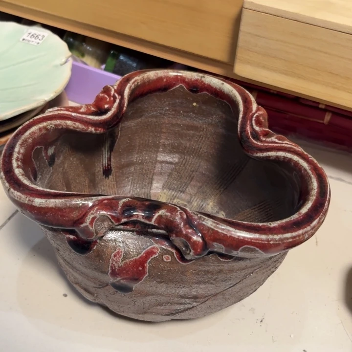 一个钵子一个鸡蛋两