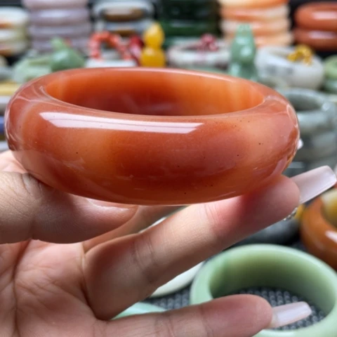 乐***兴未镶嵌手镯石英质玉