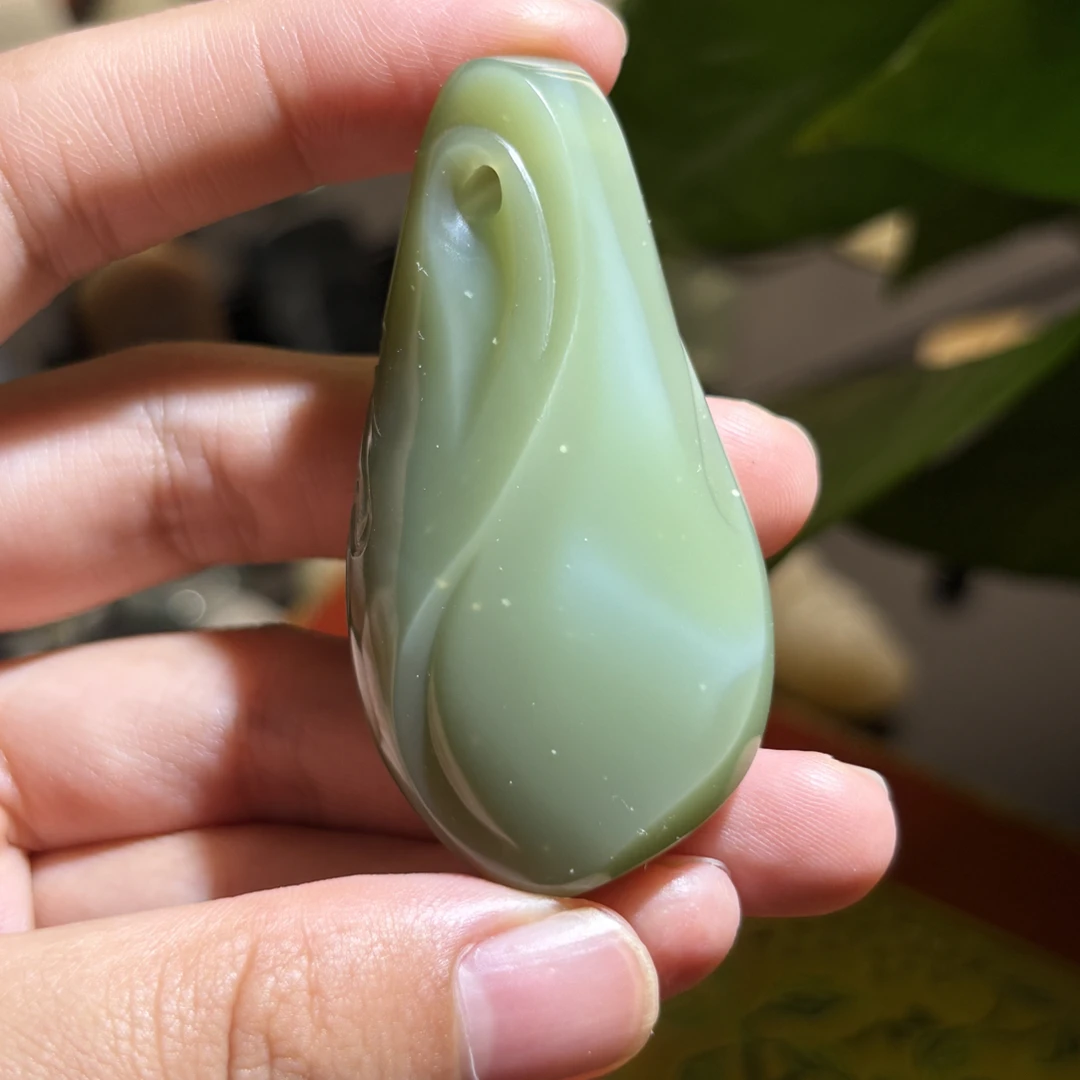 和田玉碧玉随形本玉