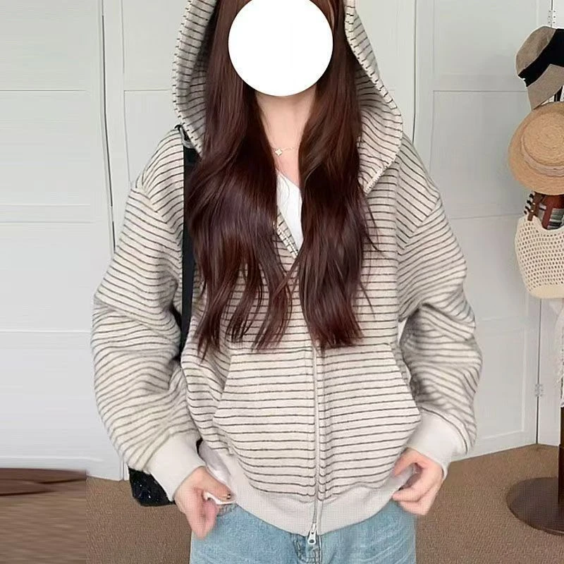 原版做工 原面料 刺绣 袖窿 压线 时尚绒毛外套