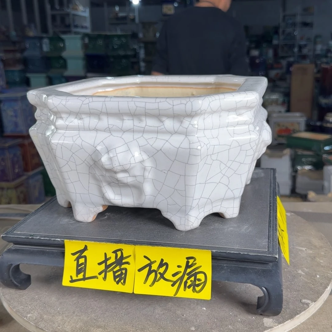 石湾花盆内宽22，内深11