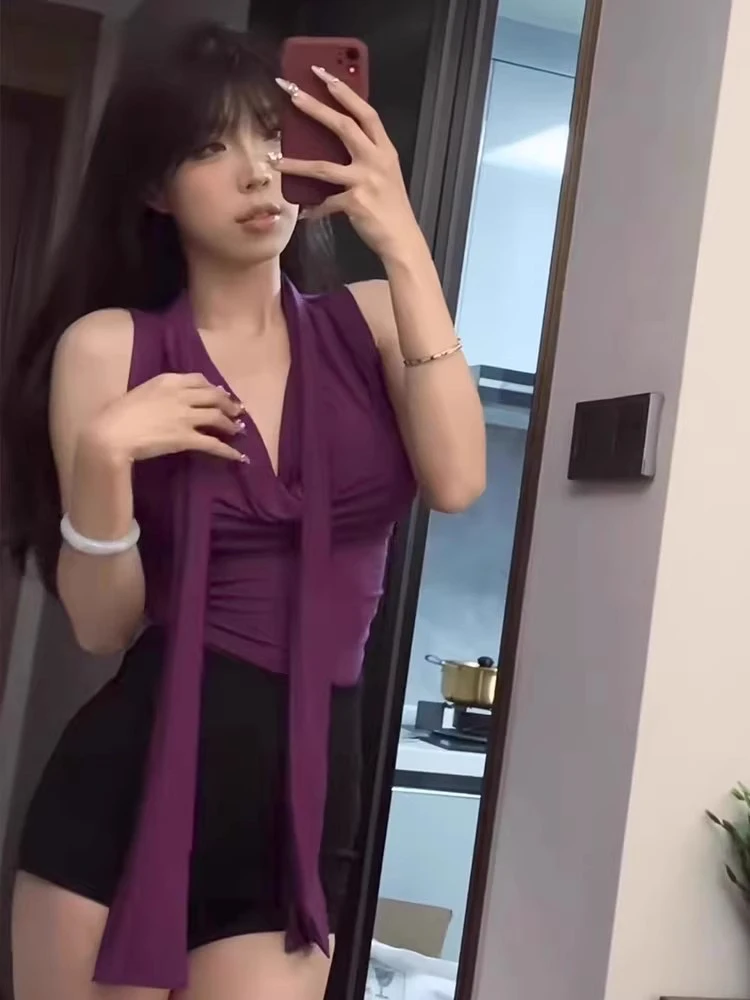 法式性感辣妹风飘带无袖背心女2025夏季新款修身显瘦百搭黑色上衣