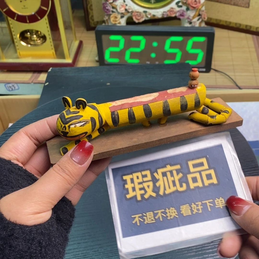 摆件有瑕疵有瑕疵