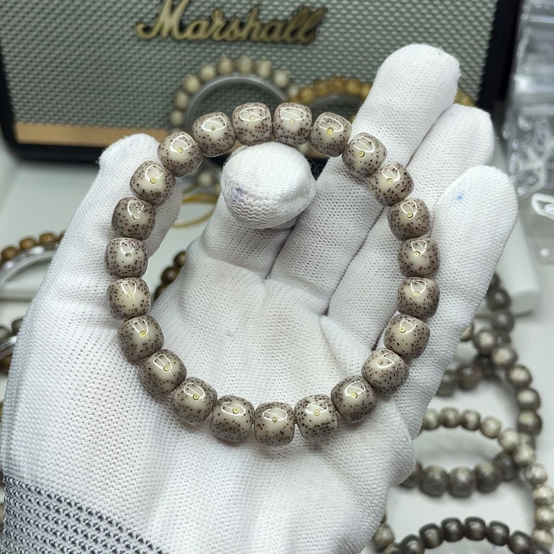 吊坠星月菩提10mm灰冰大眼