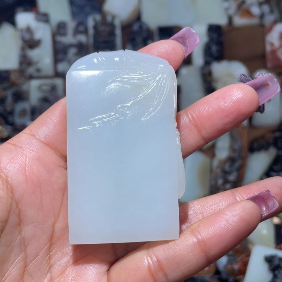 和田玉颈饰未镶嵌木*祥