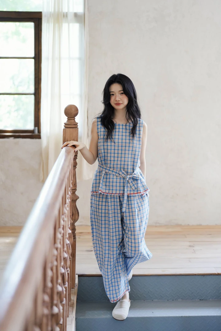 《蟲子姐姐专属》朵朵可可 251-010 女蓝格春夏家居服套装