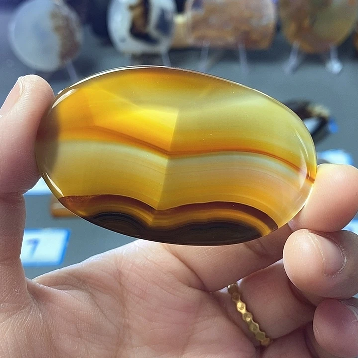 玛瑙/玉髓未镶嵌珠宝半成品