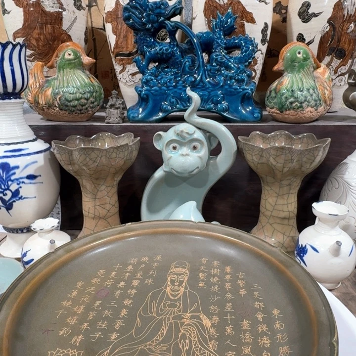 手工制作陶瓷摆件