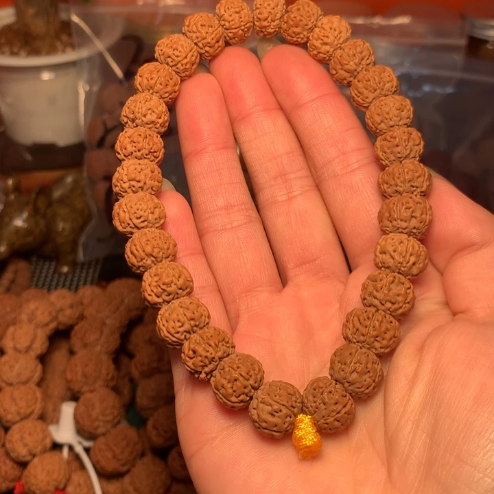 金刚菩提手串六瓣飞碟12左右