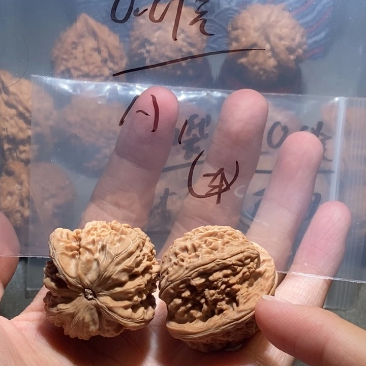吊坠文玩核桃白狮子