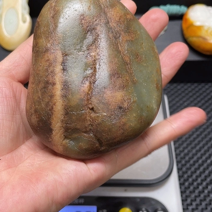 和田玉（糖玉）未镶嵌挂件