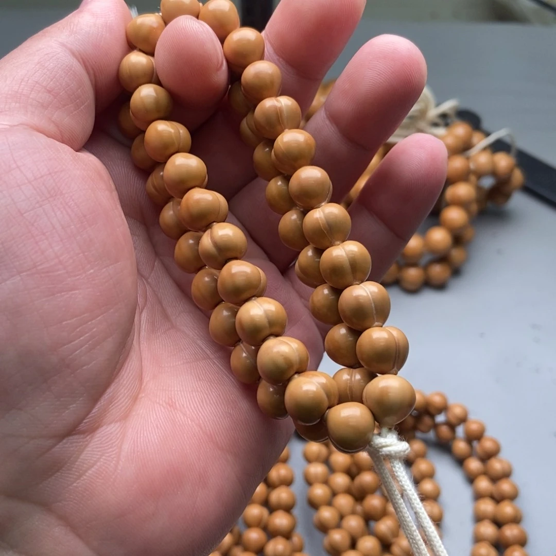 吊坠猴头核桃屁桃