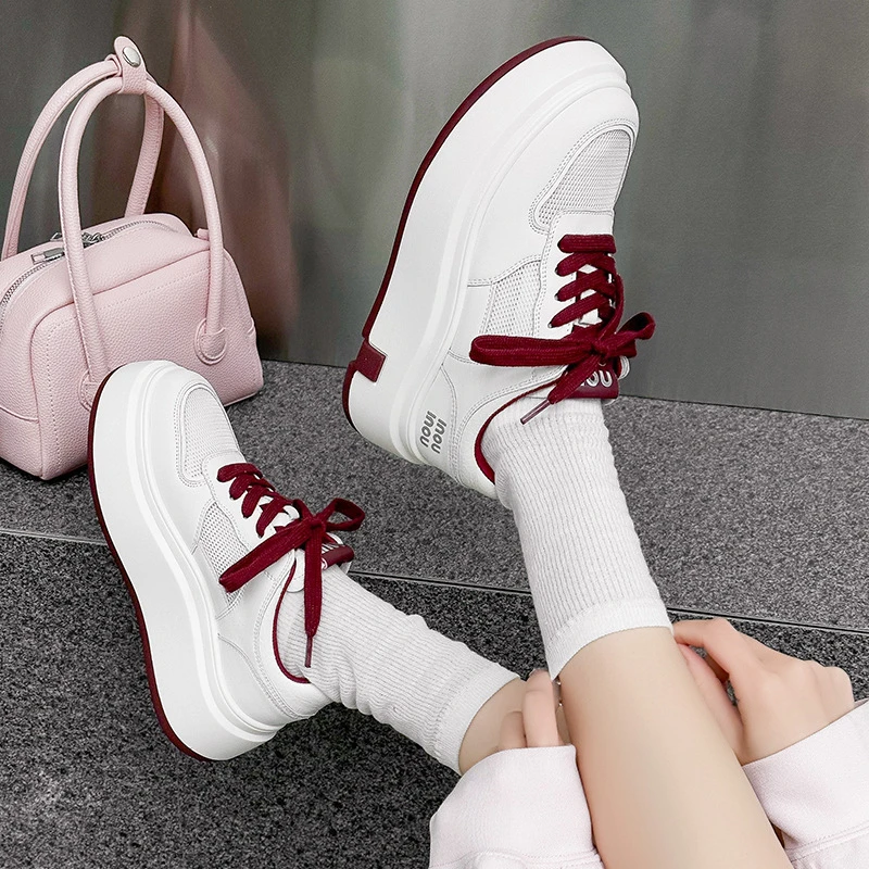 厚底小白鞋女2025年夏季新款网面透气百搭小个子板鞋运动休闲风