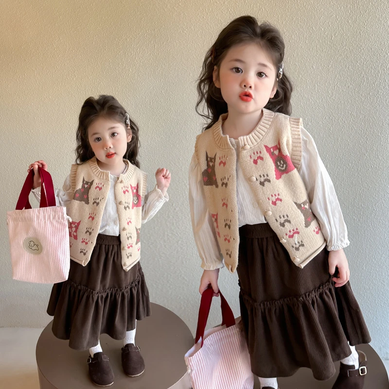 女童毛衣马甲2025新款儿童春秋装韩版洋气女宝宝春季卡通坎肩背心
